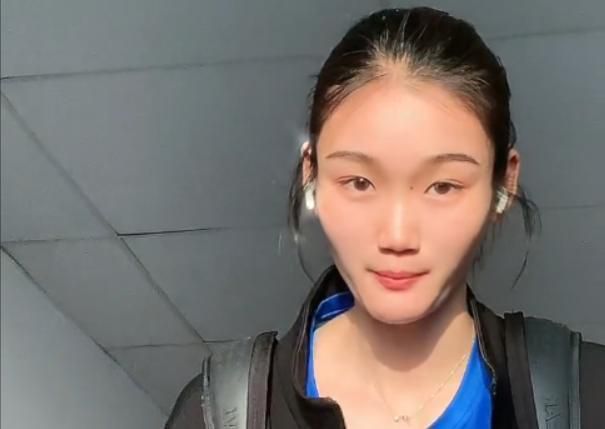 我与喂奶少妇燕的性经历